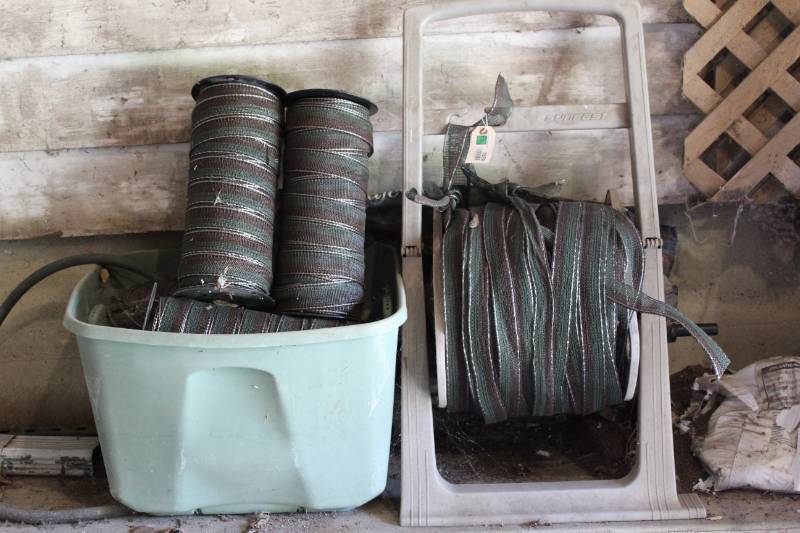 lot 1850 image: Electric Fencing - Low impedence and bipolar