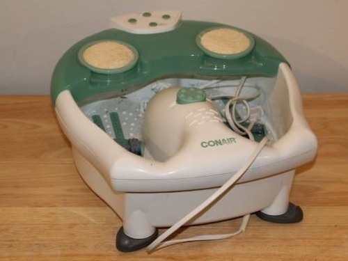 lot 1877 image: Conair Foot Spa