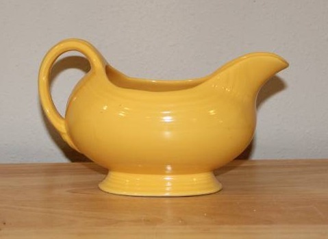 lot 1901 image: Fiesta Ware Yellow Gravy Boat