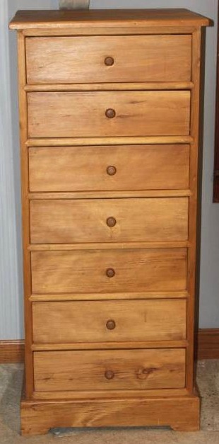 lot 1858 image: 7 Drawer Lingerie Chest