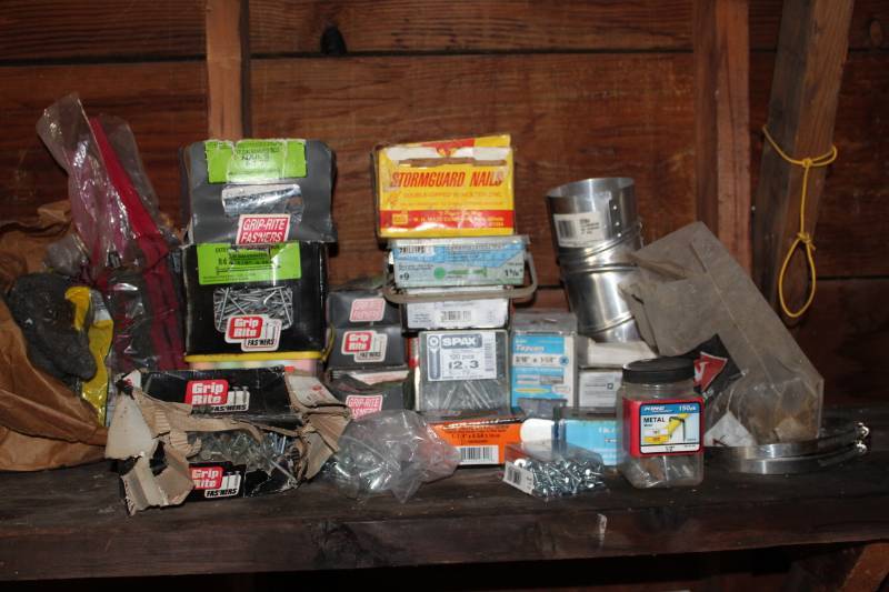 lot 1908 image: Nails, Screws, Steel Wool and other miscellaneous garage items