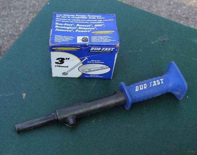 lot 1919 image: Doufast Strike Tool with Nails and Manual