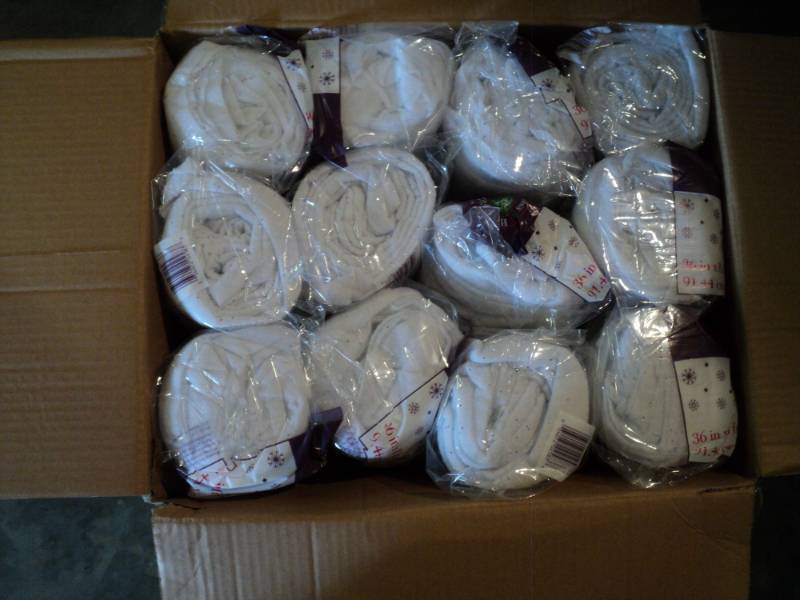 lot 9722 image: (1) case of (12) rolls Christmas Holiday Cover36 x 8, white sparkle