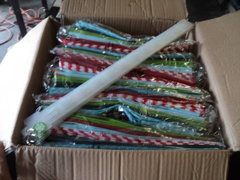 lot 9724 image: (1) case of (60) Christmas theme wine gift bags