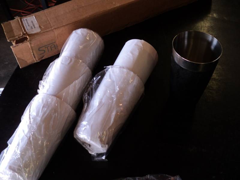 lot 9764 image: (6) ct lot stainless steel bar shaker, PVC, 28 oz, no lid