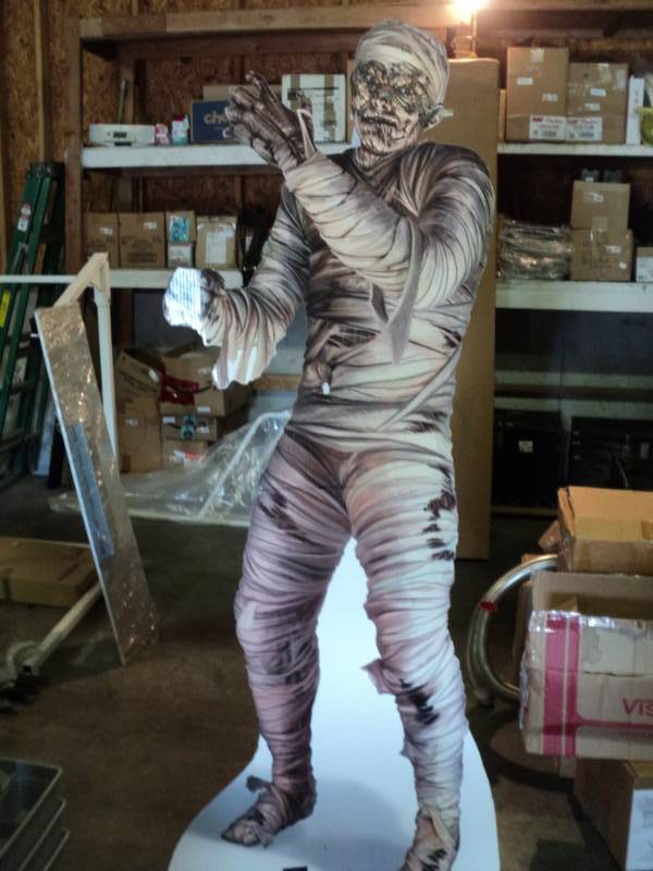 lot 9812 image: Universal Studios Cardboard Cut-out, The Mummy 30x 74 used