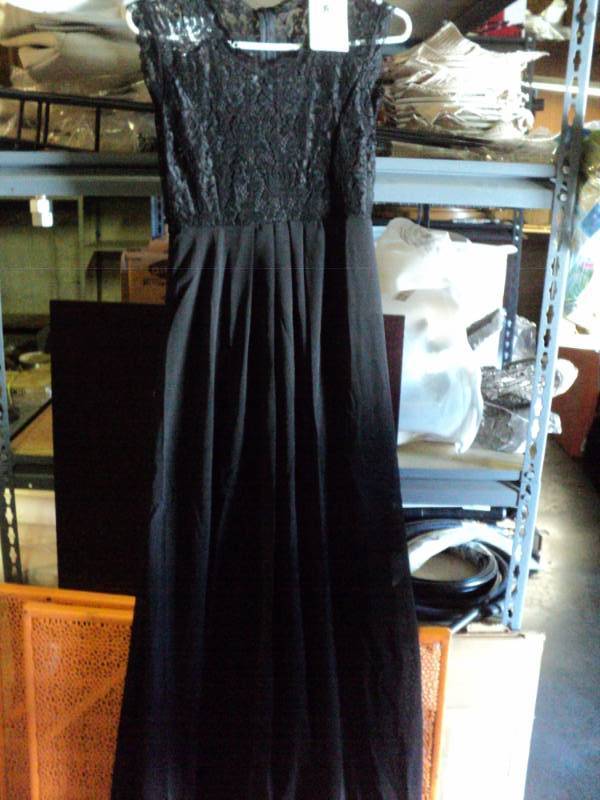 lot 9849 image: (4) ct lot Womens Lace Chiffon Long Maxi Dress, Black, size medium