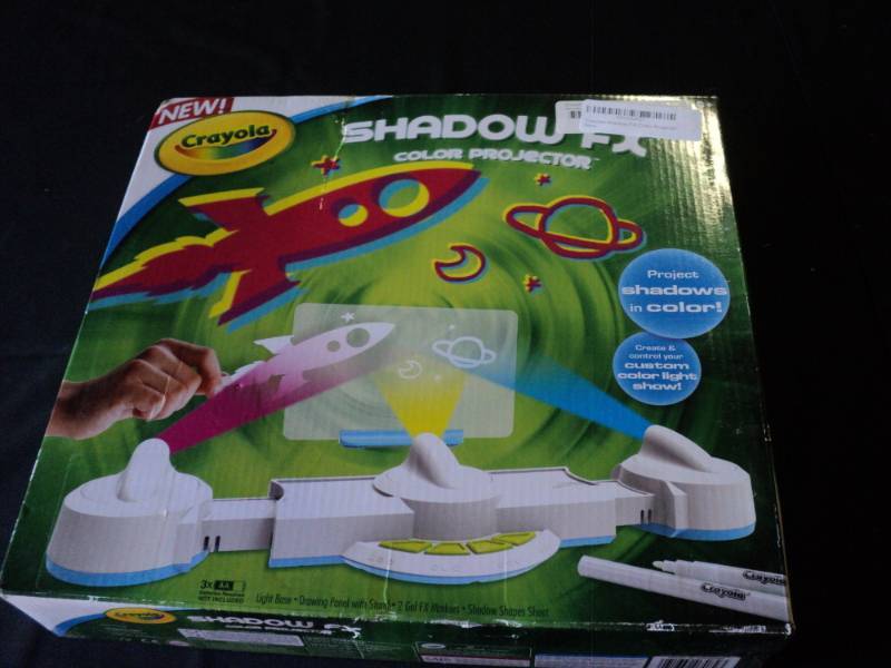 lot 9882 image: (1) Crayola Shadow FX Color Projector, takes (3) AA batteries not included