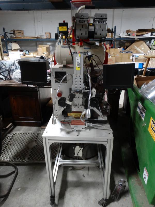 lot 1536 image: cellphone repair equipment
