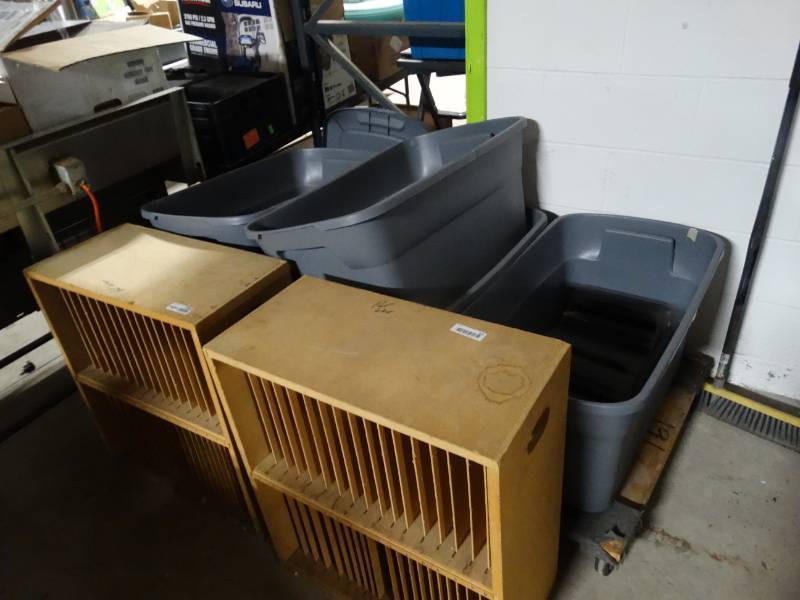 lot 1553 image: HUGE set of sign letters & numbers- 100s of letters w 2 wood organizing shelves