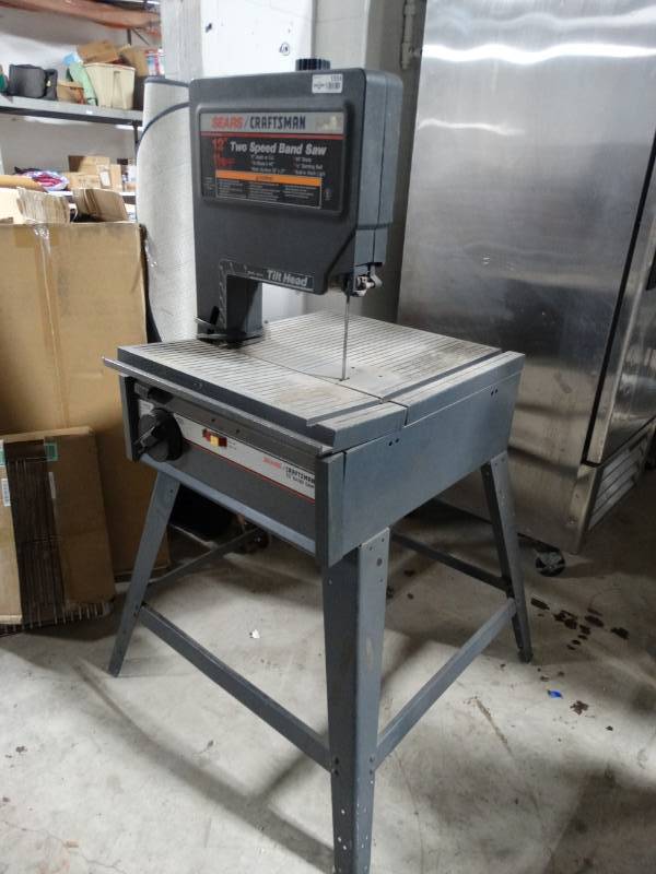 lot 1554 image: Craftsman 12 Two Speed Band Saw