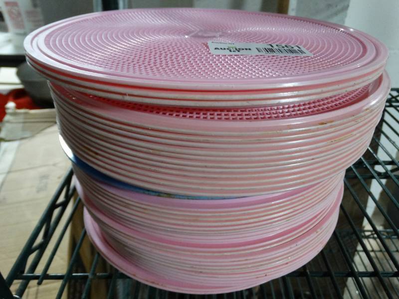lot 1561 image: Stack of Plastic Screens
