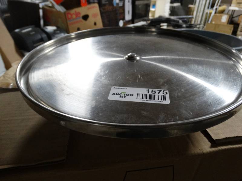 lot 1575 image: Stainless Steel Cake plater