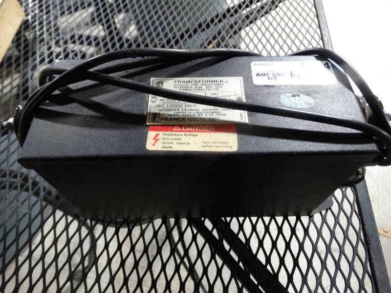 lot 1584 image: FranceFormer Tube Transformer �-- model 12030P
