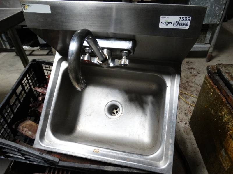 lot 1599 image: Stainless steel handwashing sink w faucet