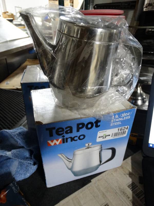 lot 1624 image: 2 new 32oz stainless steel tea pots in boxes