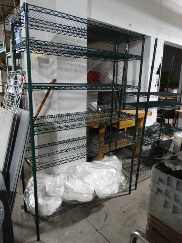 lot 1634 image: Green 6 shelf metro style rack