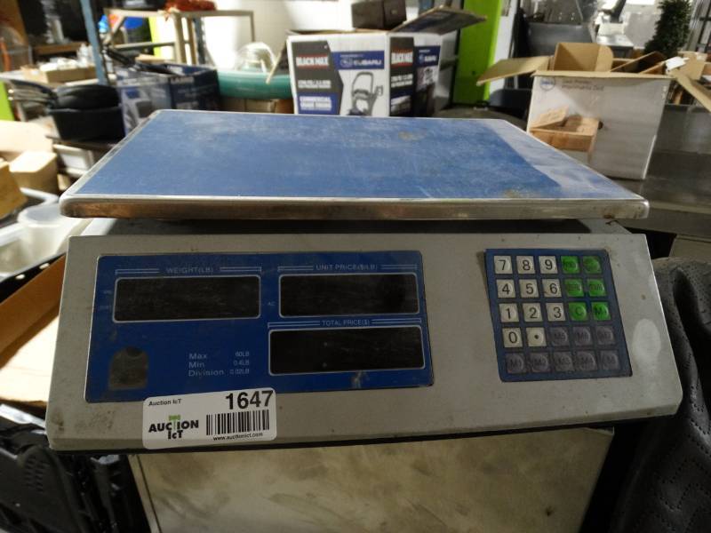 lot 1647 image: 60 lb digital scale