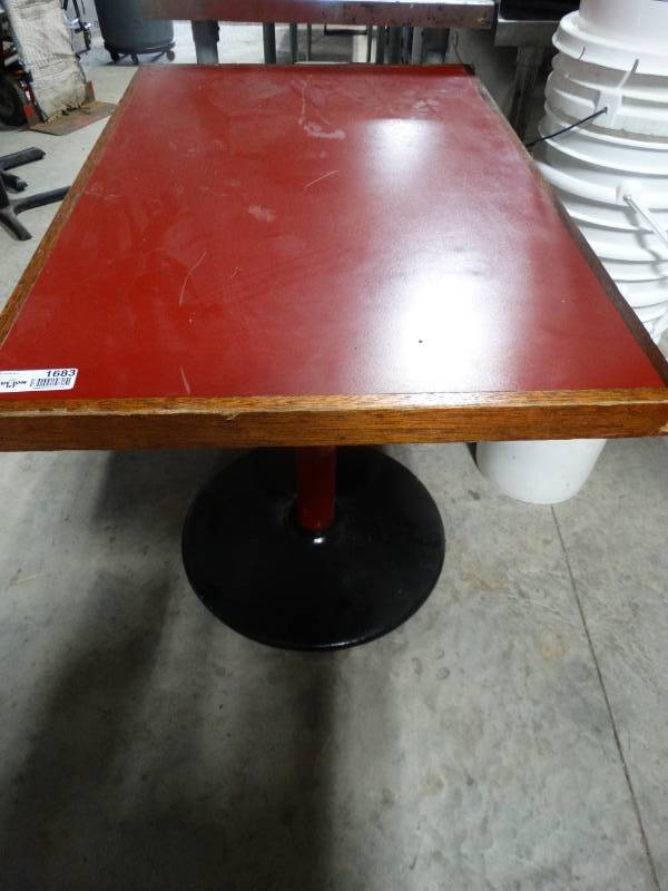 lot 1683 image: Pedestal base dining table