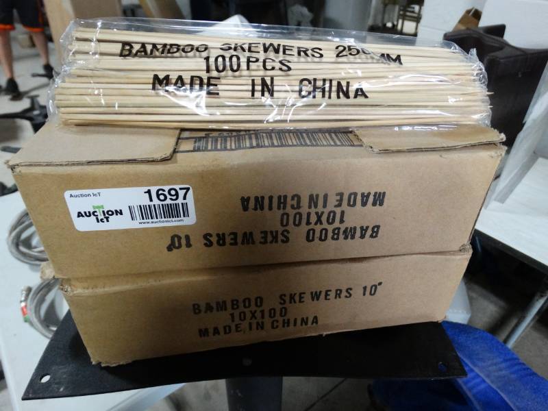 lot 1697 image: 2 boxes of 10 wood skewers