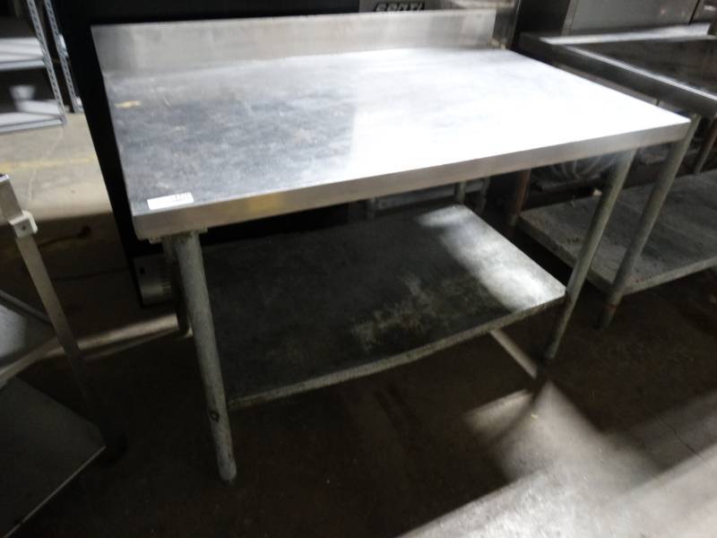 lot 1776 image: Stainless steel table w under shelf- 48 long x 30 deep x 33 tall