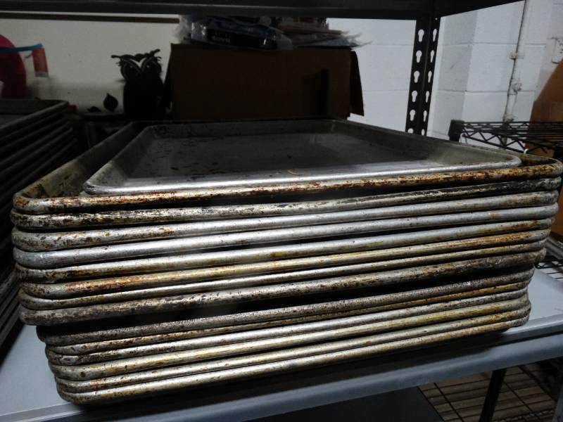 lot 1841 image: 15 full sheet pans