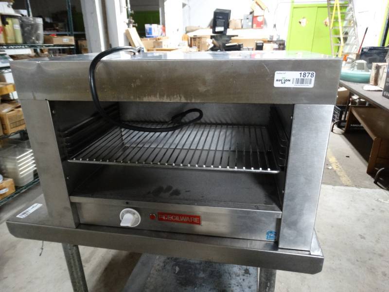 lot 1878 image: Cecilware food warmer