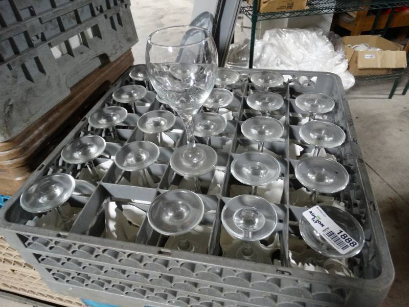 lot 1888 image: 24 wine goblets w dish rack