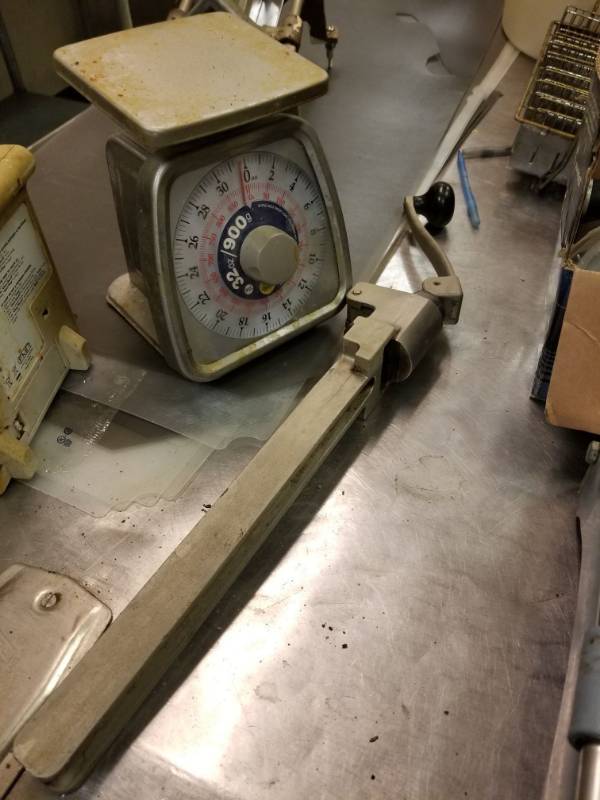 lot 6531 image: Food Scale and Commerical Can Opener