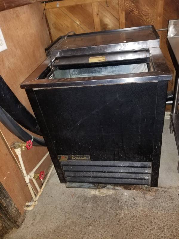 lot 6552 image: True Mug Chiller T-24-GC
