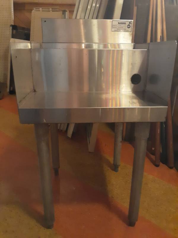 lot 6647 image: Krowne Underbar Blender Station, Solid flat top