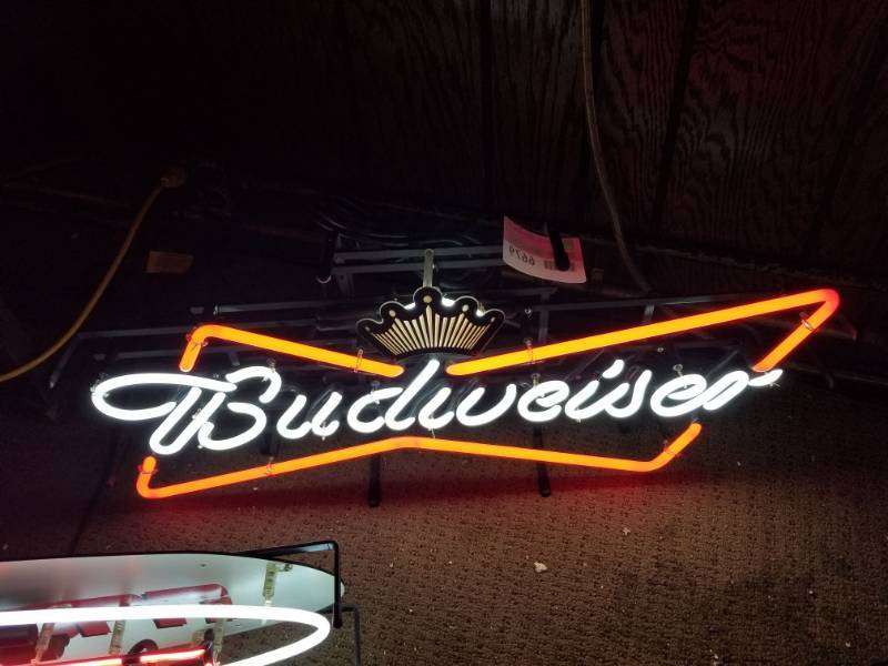 lot 6679 image: Budweiser Neon Sign