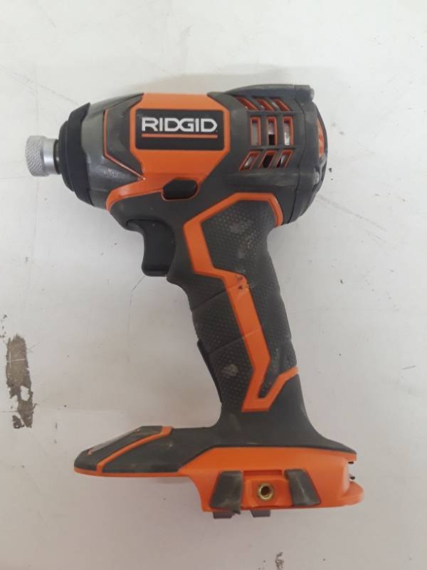 lot 2780 image: Ridgid X4 Reconditioned 18-Volt Lithium-Ion 14 in. Cordless Impact Driver Console (Tool Only)