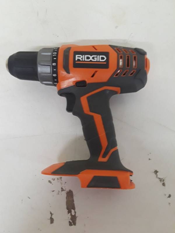lot 2781 image: Ridgid 18-Volt Lithium-Ion Cordless 12 in. Compact DrillDriver Tool Only