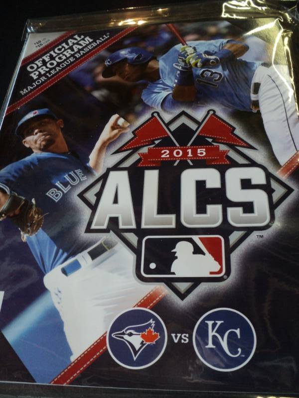 lot 9977 image: 2015 ALCS Official Program Royals vs Blue Jays