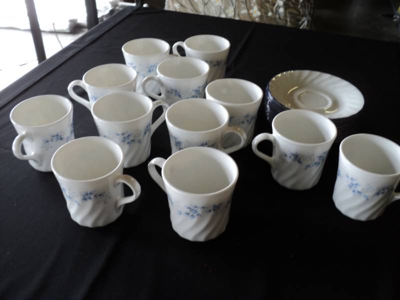 lot 10006 image: (24) ct mixed lot (12) Corningware cups, (12) Corelle Saucers