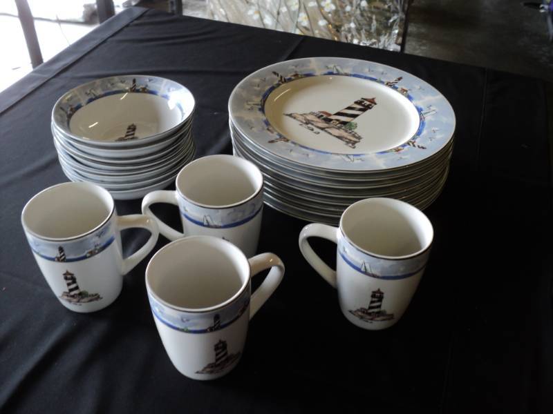 lot 10025 image: (20) pieces Todays Home Lighthouse Dish set (8) plates, (8) bowls, (4) mugs