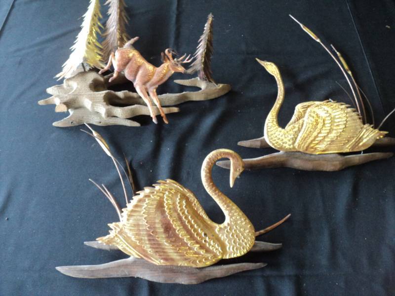 lot 10026 image: (3) ct lot metal and wooden wall scupltures, woodland scenes