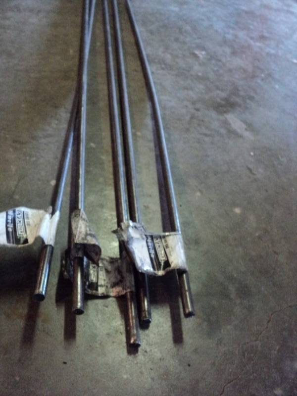 lot 10062 image: (5) ct lot Everbilt round bar, 516 x 72