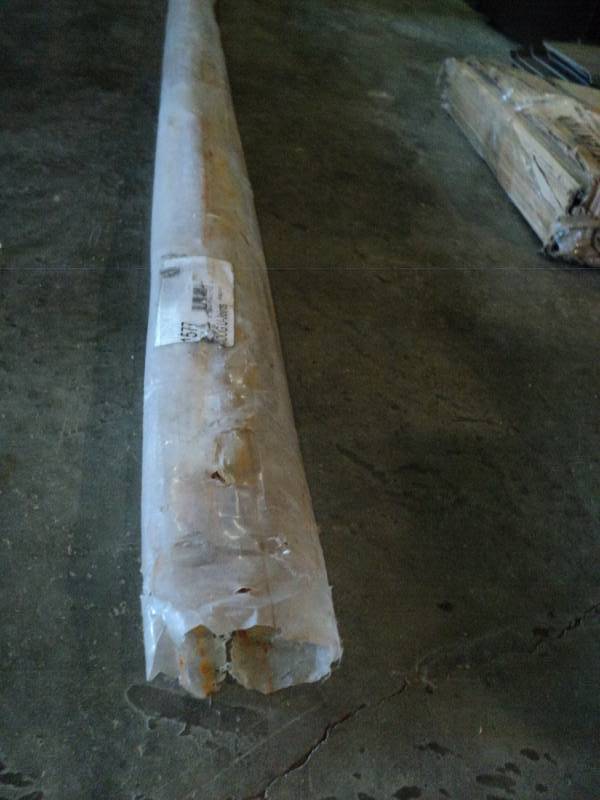 lot 10067 image: Moog U-Joint Shaft 1577, approx 1 diameter x 6