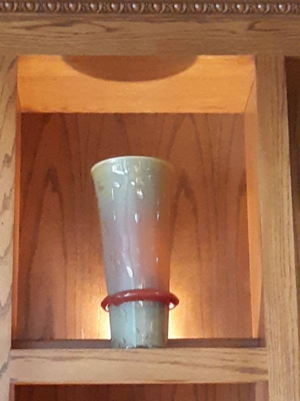 lot 6705 image: Hand blown Glass Vase