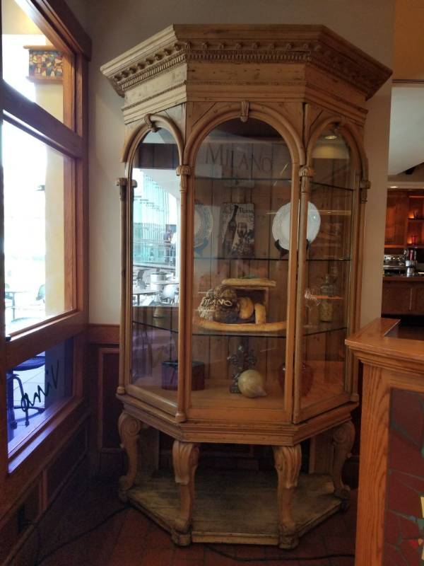 lot 6739 image: Wood Curio Cabinet