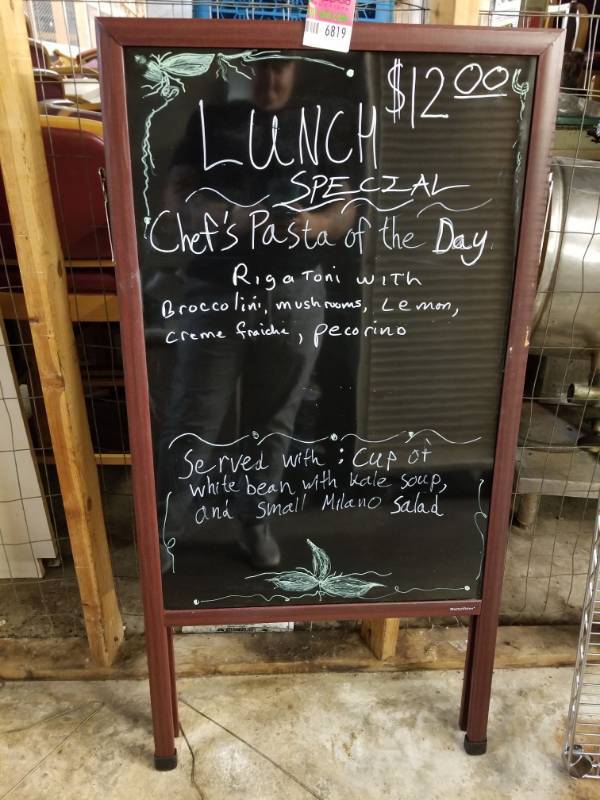 lot 6819 image: Dry Erase Menu Board