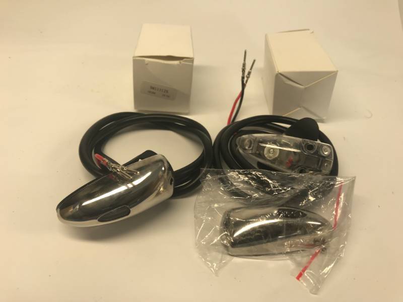 lot 3101 image: T-H MARINE LOW PROFILE BULLET NAV LIGHTS