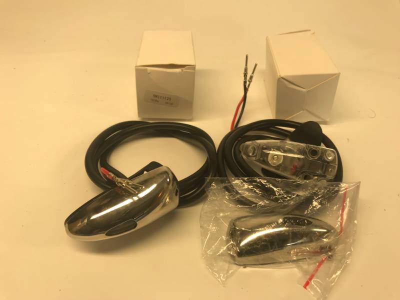 lot 3107 image: T-H MARINE LOW PROFILE BULLET NAV LIGHTS