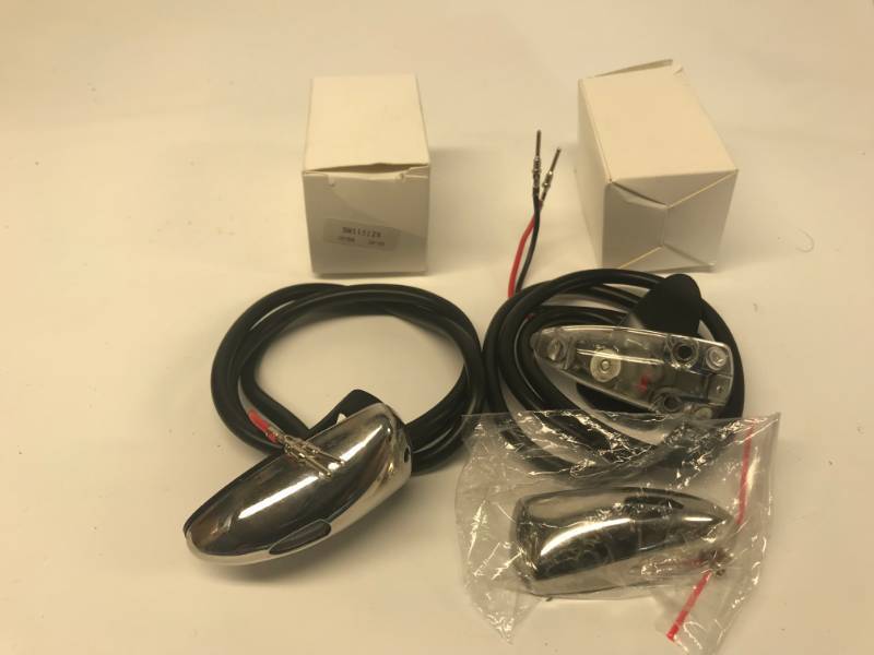 lot 3108 image: T-H MARINE LOW PROFILE BULLET NAV LIGHTS