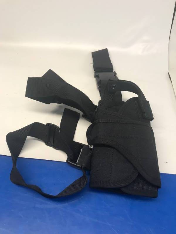 lot 3172 image: TRACTICAL HAND GUN HOLSTER