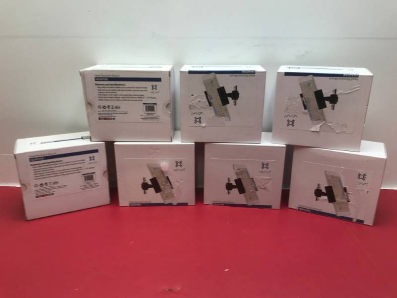 lot 3030 image: LOT OF 7 IPHONE HEAD REST MOUNT