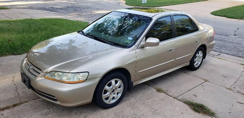 lot 1285 image: 2002 Honda Accord 4 Door Sedan - VIN1HGCG56692A110593