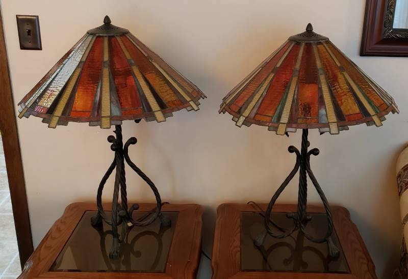 lot 1292 image: Pair of Art Decor Style Stain Glass Lamps